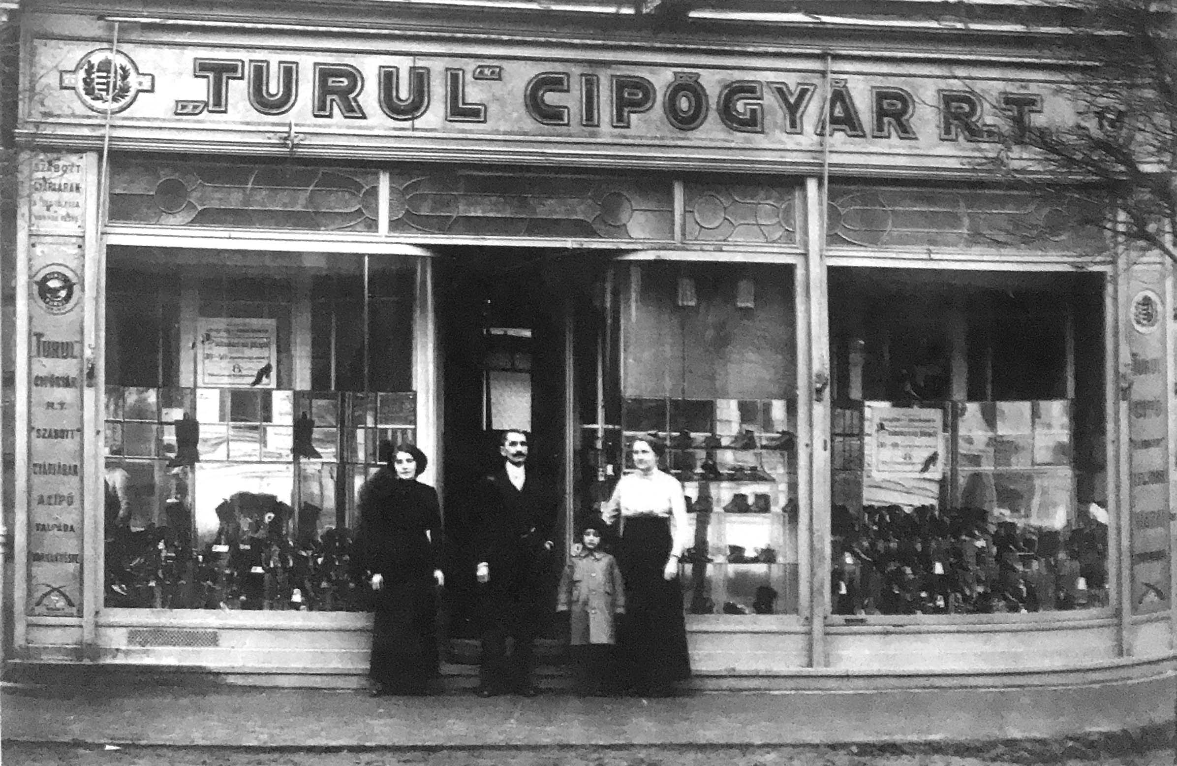 Fragrant stand Retire Când Timişoara era cel mai mare producător de pantofi din Imperiu… - Via  Timisoara